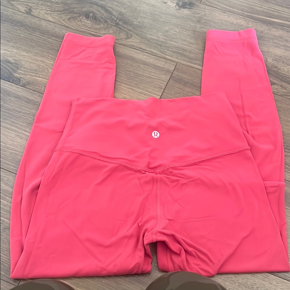 Lululemon Pink align Leggings
